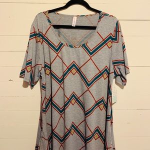 LulaRoe Tees - XXL